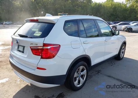 2011 BMW X3 xDrive28I z USA, uszkodzony, nr VIN 5UXWX5C52BL708230